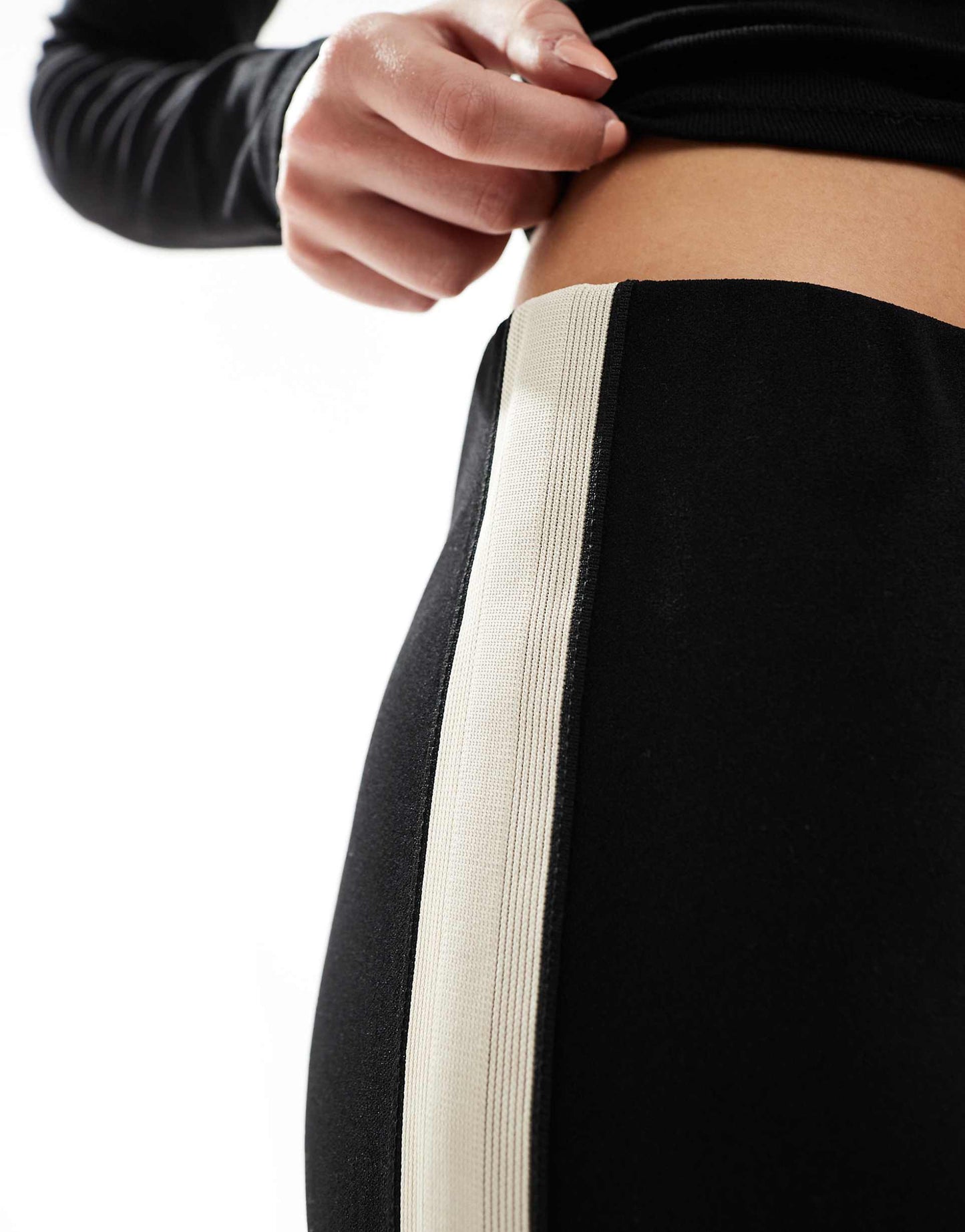 Loose Pull On Trousers With Side Stripe