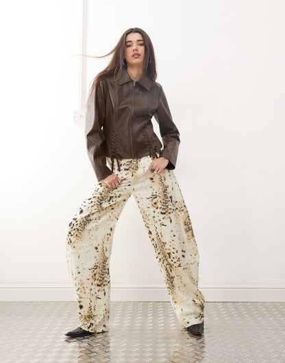 Barrel Leg Jeans