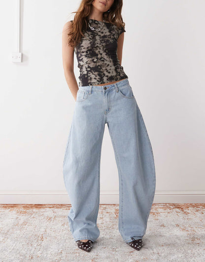 Barrel Leg Jeans