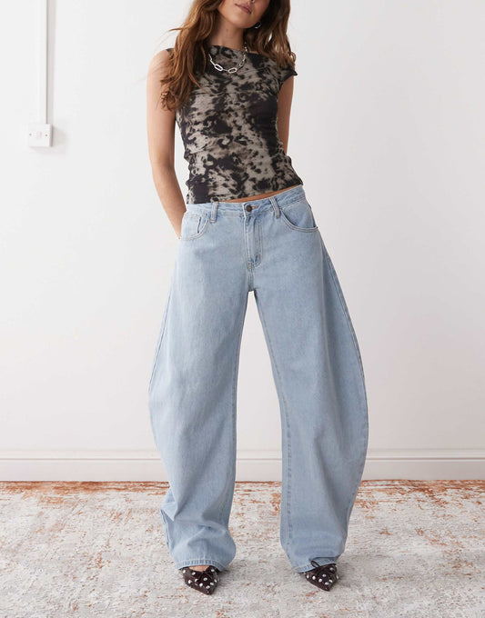 Barrel Leg Jeans