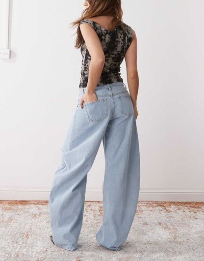 Barrel Leg Jeans