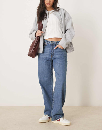 Low Waist Baggy Jeans