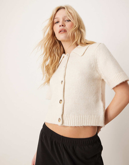 Knitted Short Sleeve Collar Cardigan