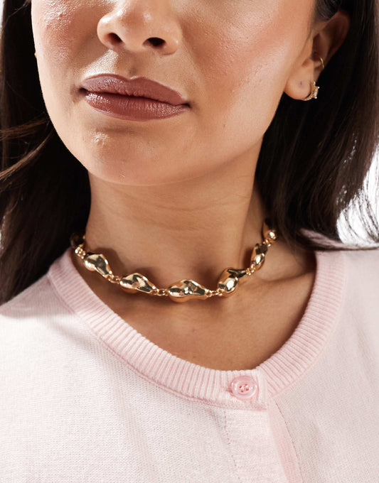 Necklace With Bead Detail