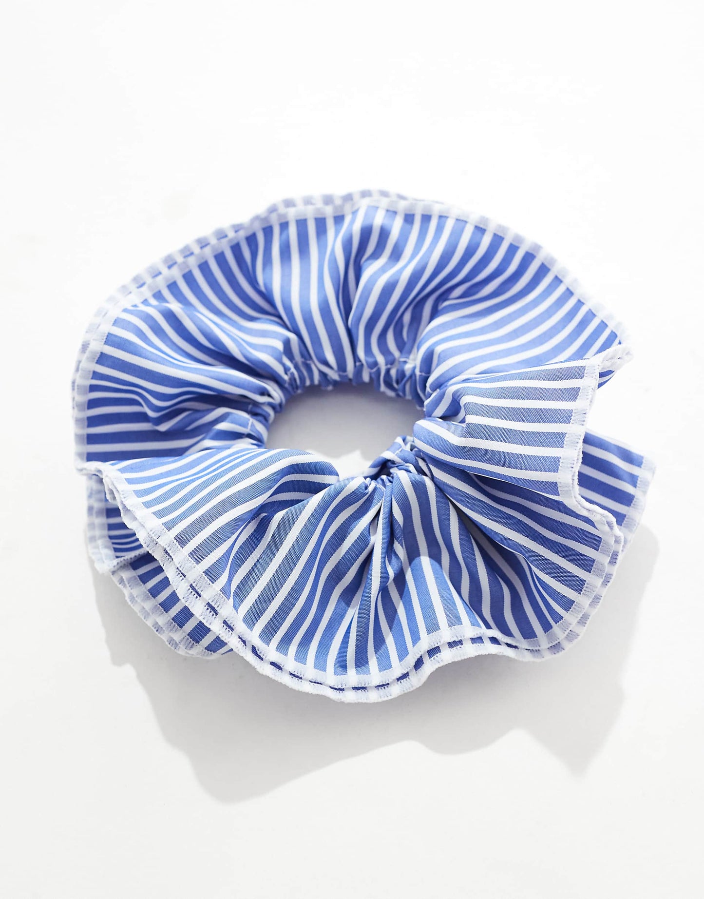 Oversized Scrunchie Hairband With Striped Pattern