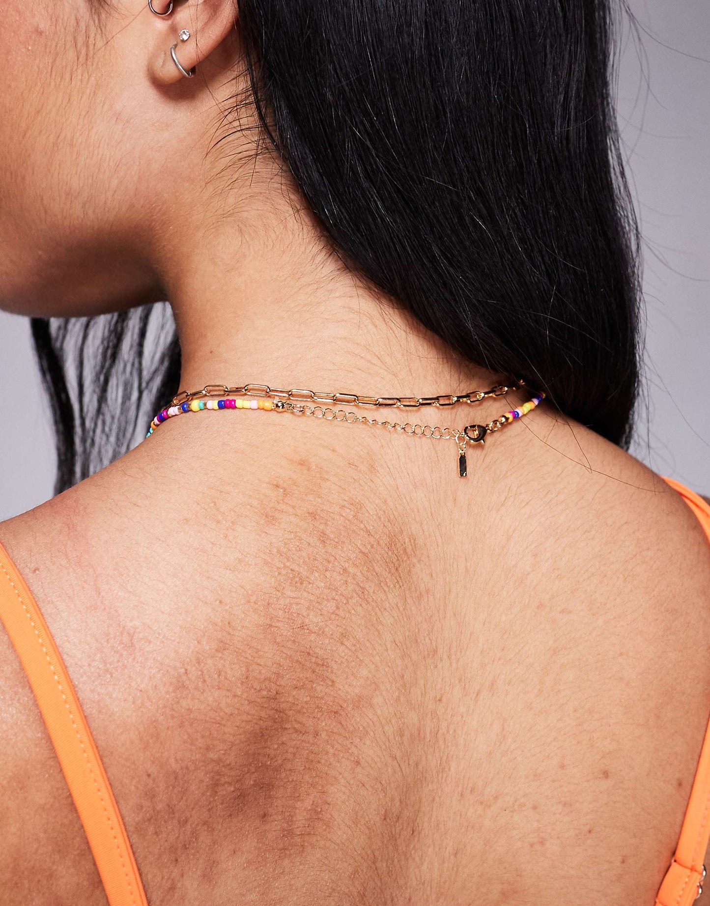 Legytha Multirow Beaded Necklaces With Floral Pendant