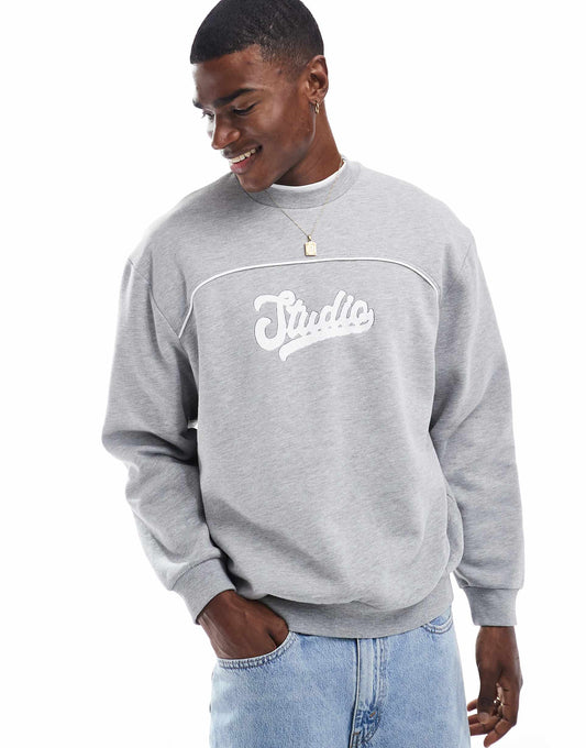 Oversized Sweatshirt With Chest Print And Piping