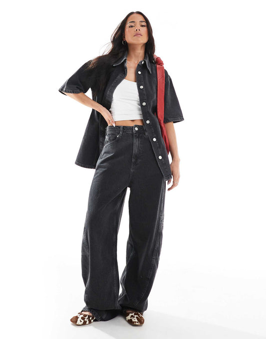 Twisted Seam Barrel Leg Jean