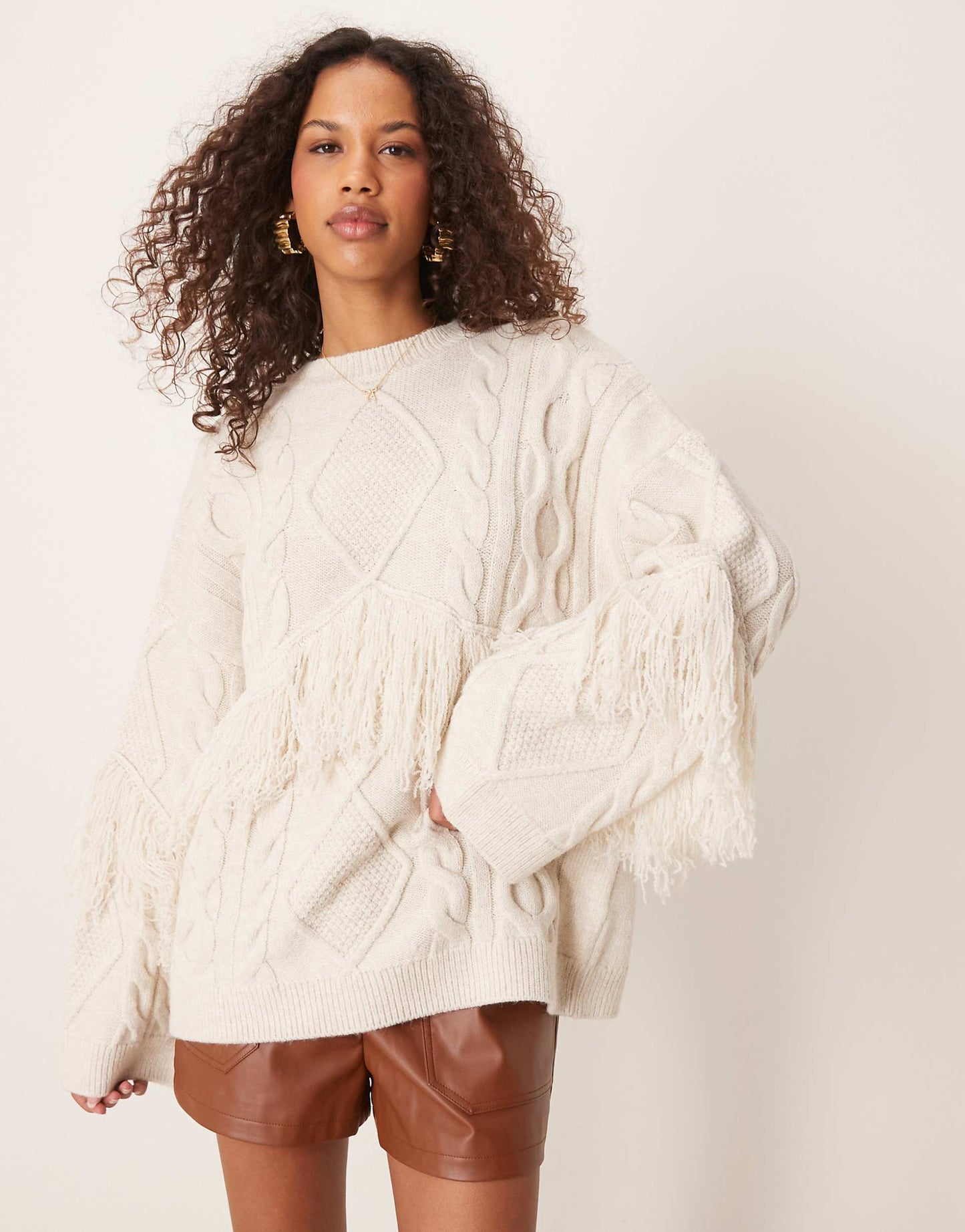 Premium Oversized Cable Knit Jumper With Fringing