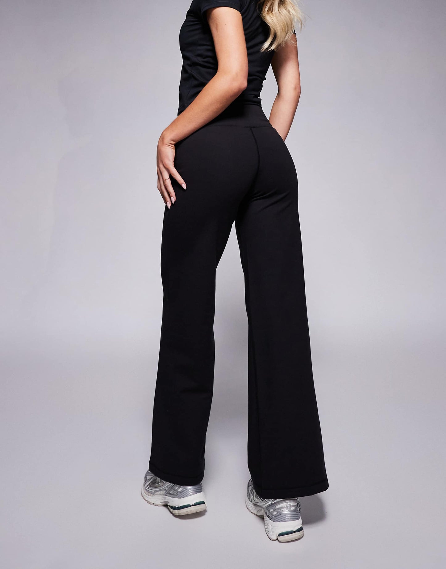 Petite Icon Soft Touch Wide Leg Dance Pant