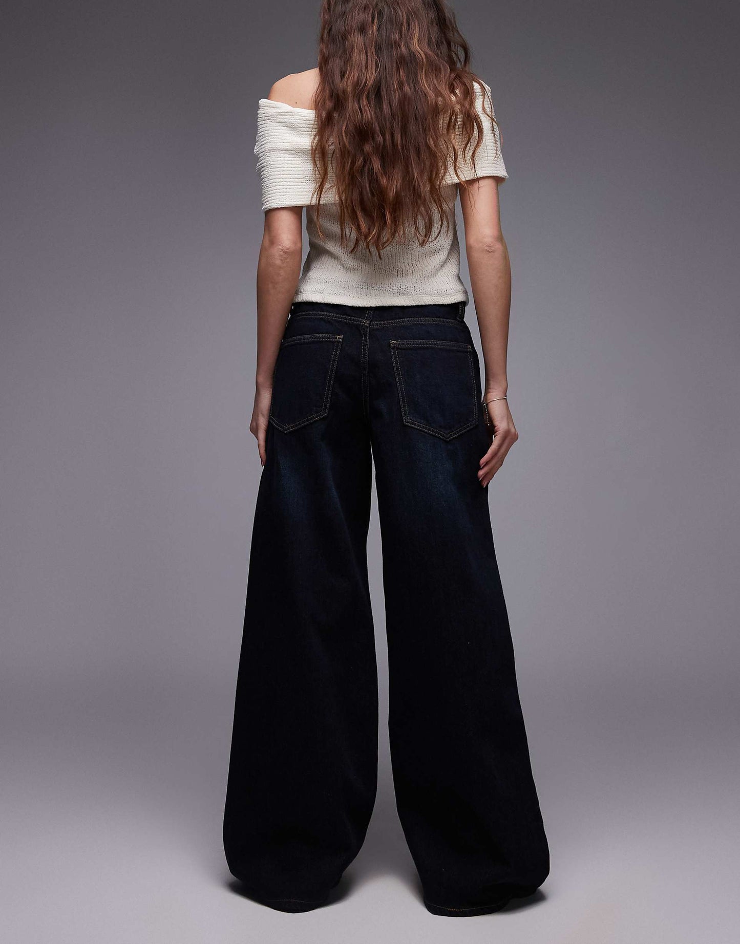 Super Wide Leg Jeans