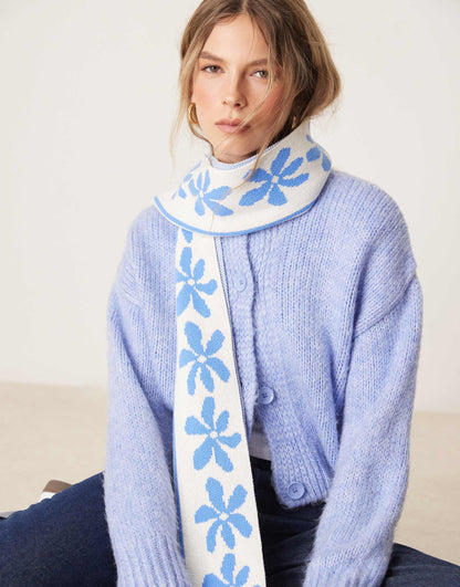 Molly Scarf
