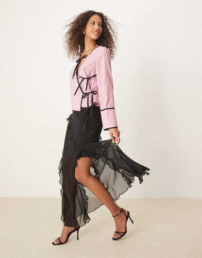 Contrast Bow Wrap Top