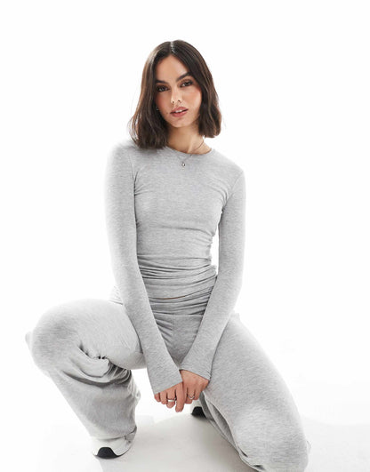 Long Sleeved Top