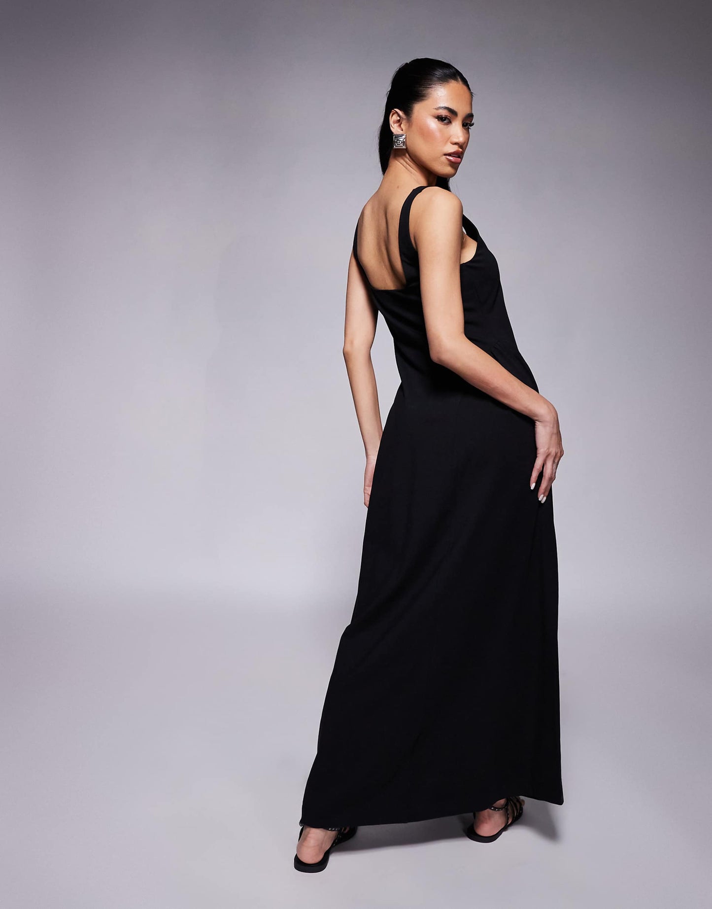 Sweetheart Godet Midi Dress