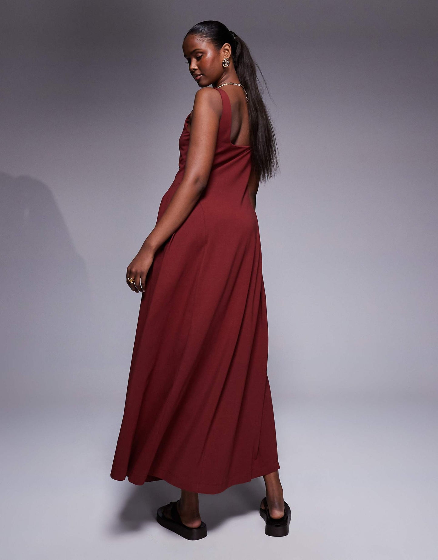 Sweetheart Neckline Maxi Dress