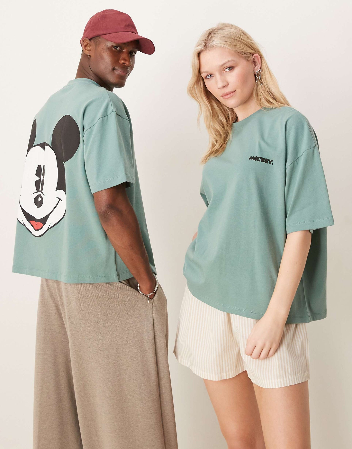 Disney Unisex Boxy Oversized Heavyweight T-Shirt With Mickey Mouse Prints