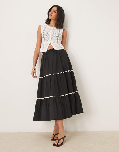 Topsie Tiered Midaxi Skirt