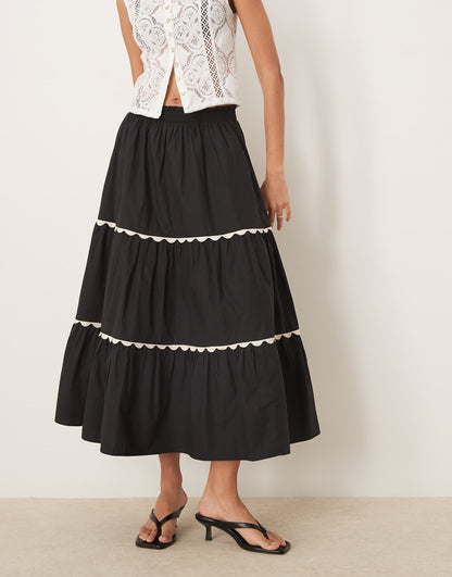 Topsie Tiered Midaxi Skirt