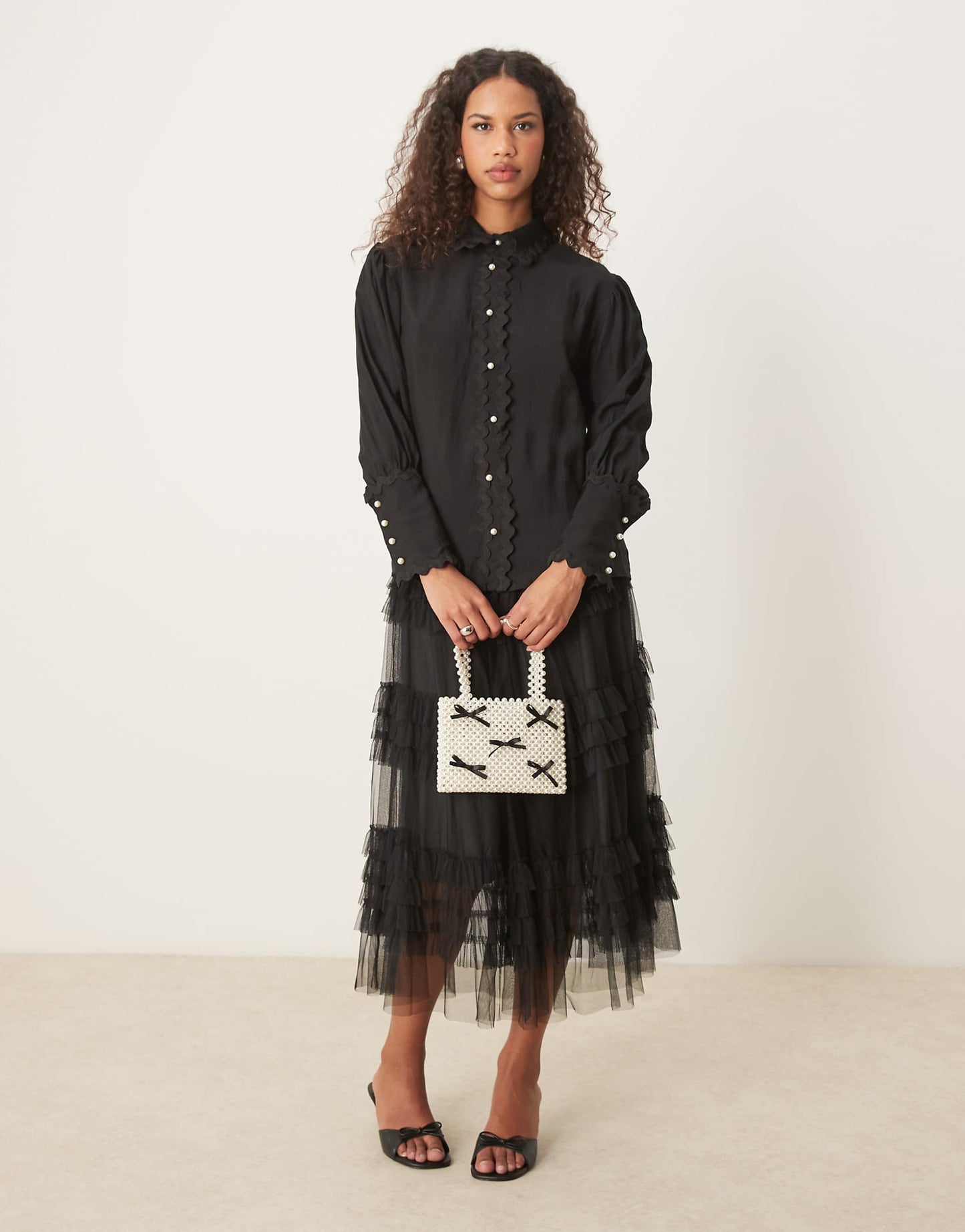 Contrast Trim Blouse