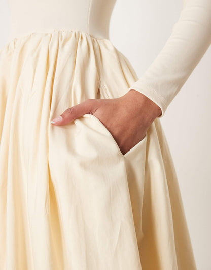 Fitted Midi Dress With Pockets