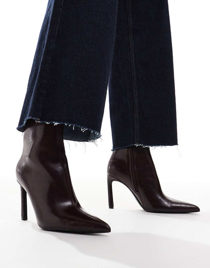 Pointed Toe Heeled Boot