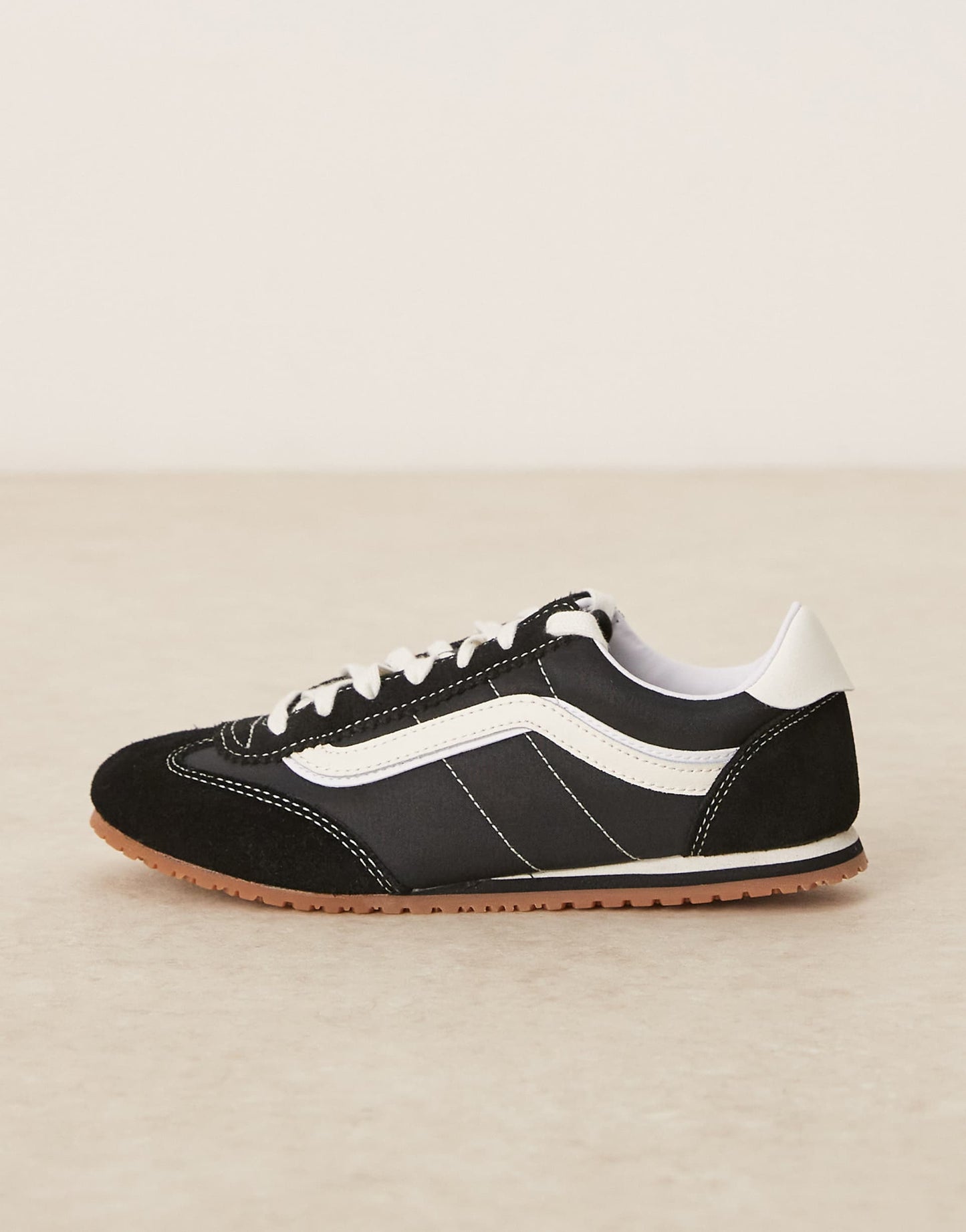 Super Lowpro Suede Terrace Trainers