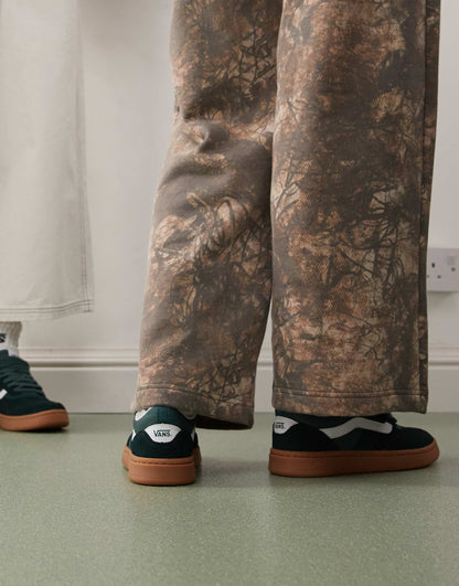 Cruze 3.0 Suede Trainers