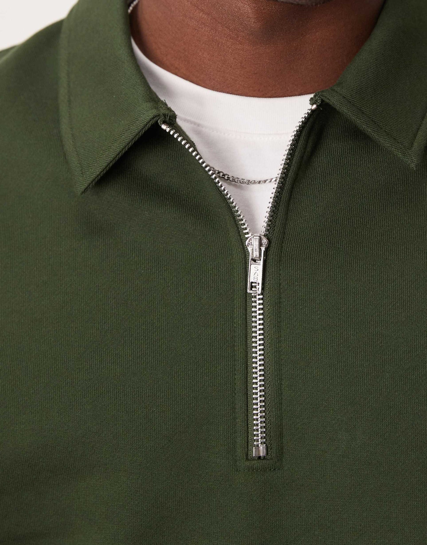 Standard Fit Quarter Zip Sweatshirt With Collar