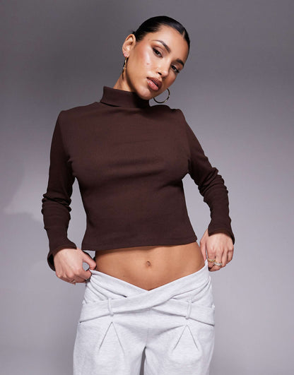 Ribbed Fitted Long Sleeve Turtle Neck Top