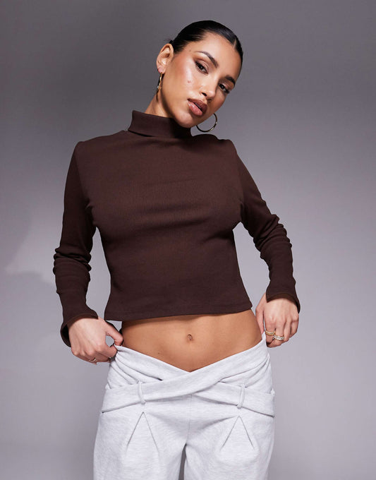 Ribbed Fitted Long Sleeve Turtle Neck Top