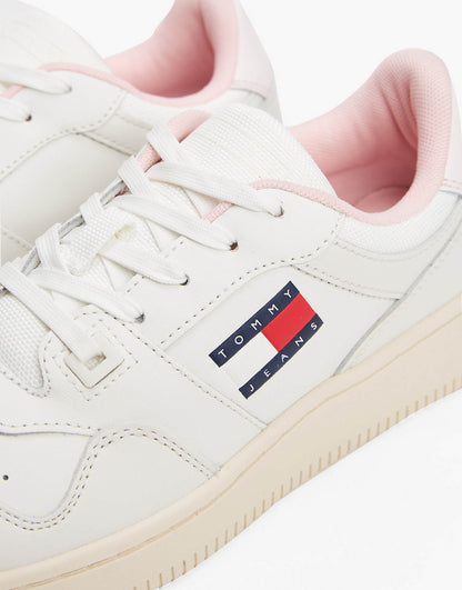 Essential Leather Fine Cleat Basketball Trainers