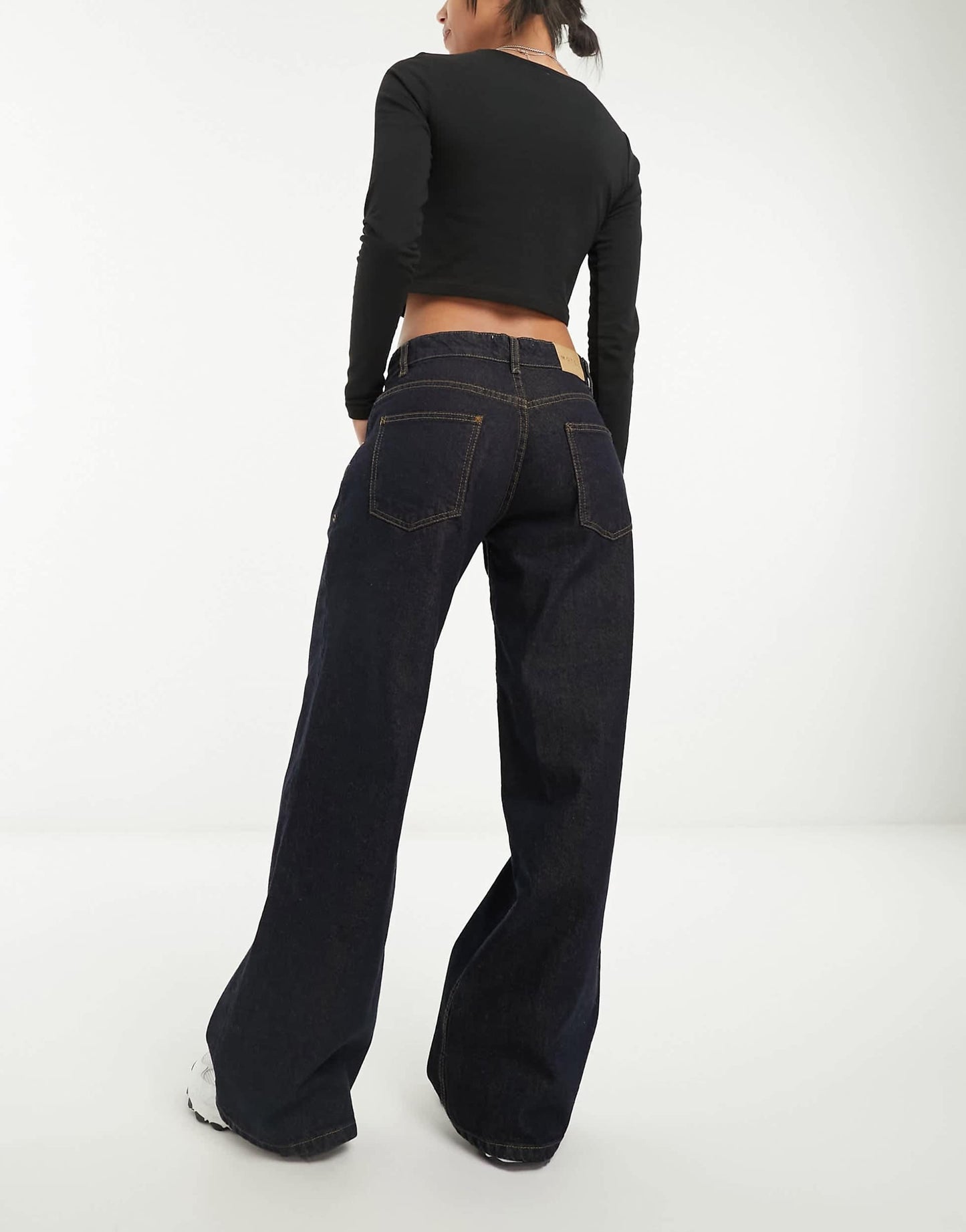 Roomy Wide Leg Low Rise Jeans