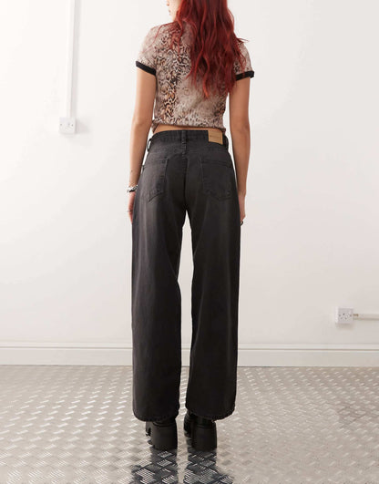 Roomy Wide Leg Low Rise Jeans
