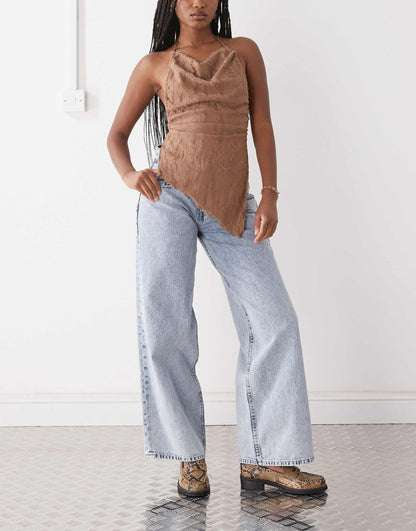 Roomy Wide Leg Low Rise Jeans