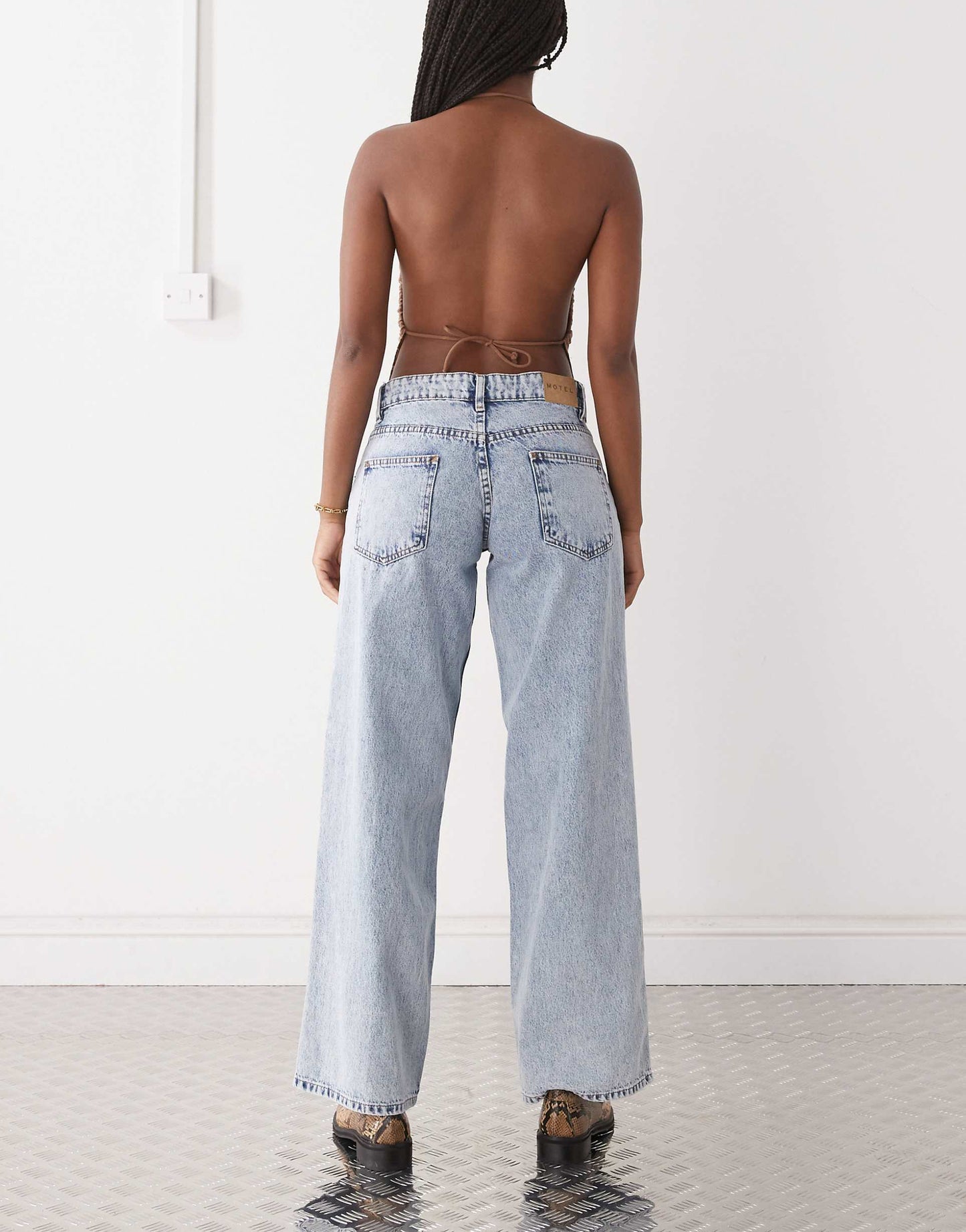 Roomy Wide Leg Low Rise Jeans