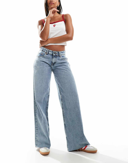 Roomy Wide Leg Low Rise Jeans