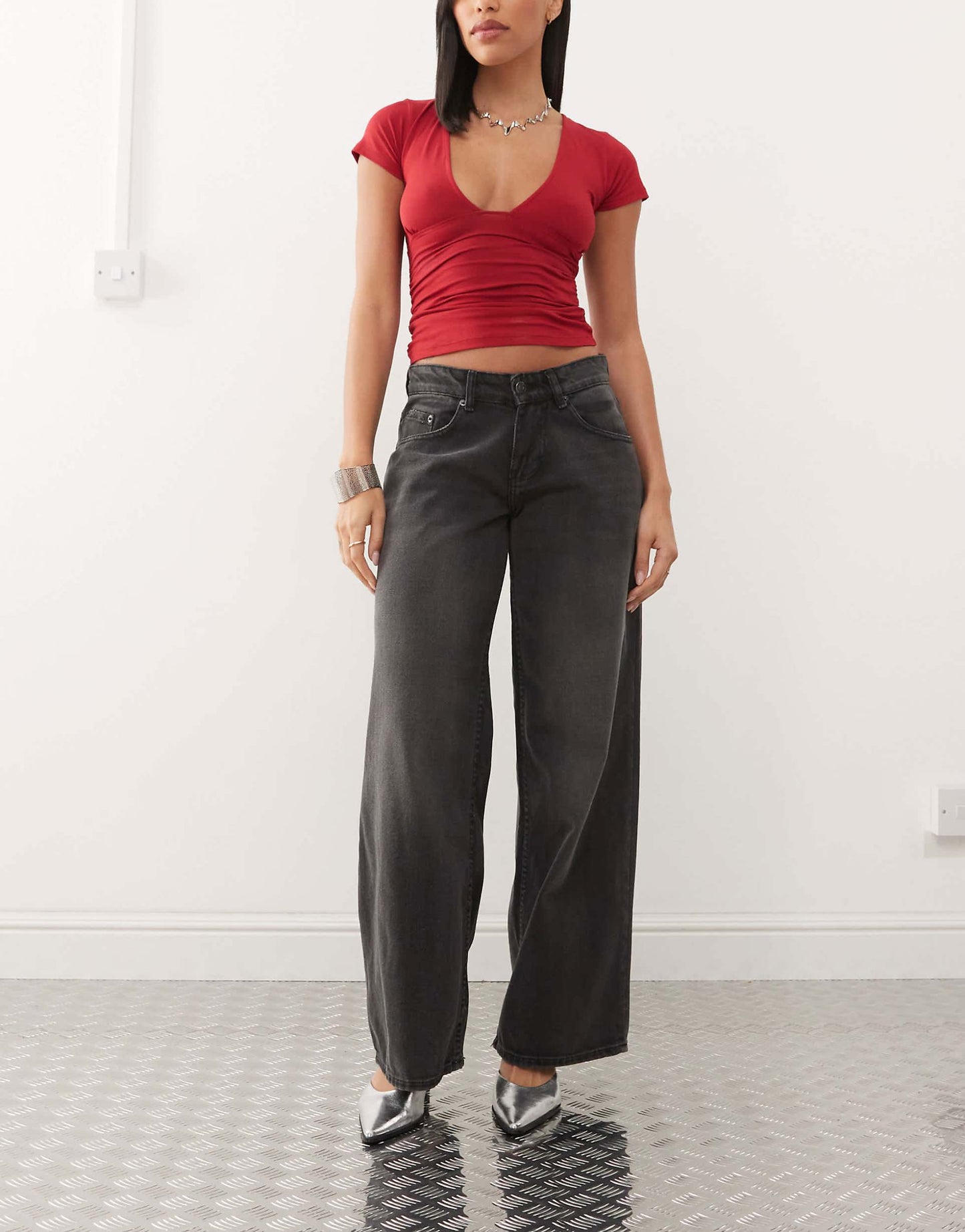 Roomy Extra Wide Low Rise Jeans