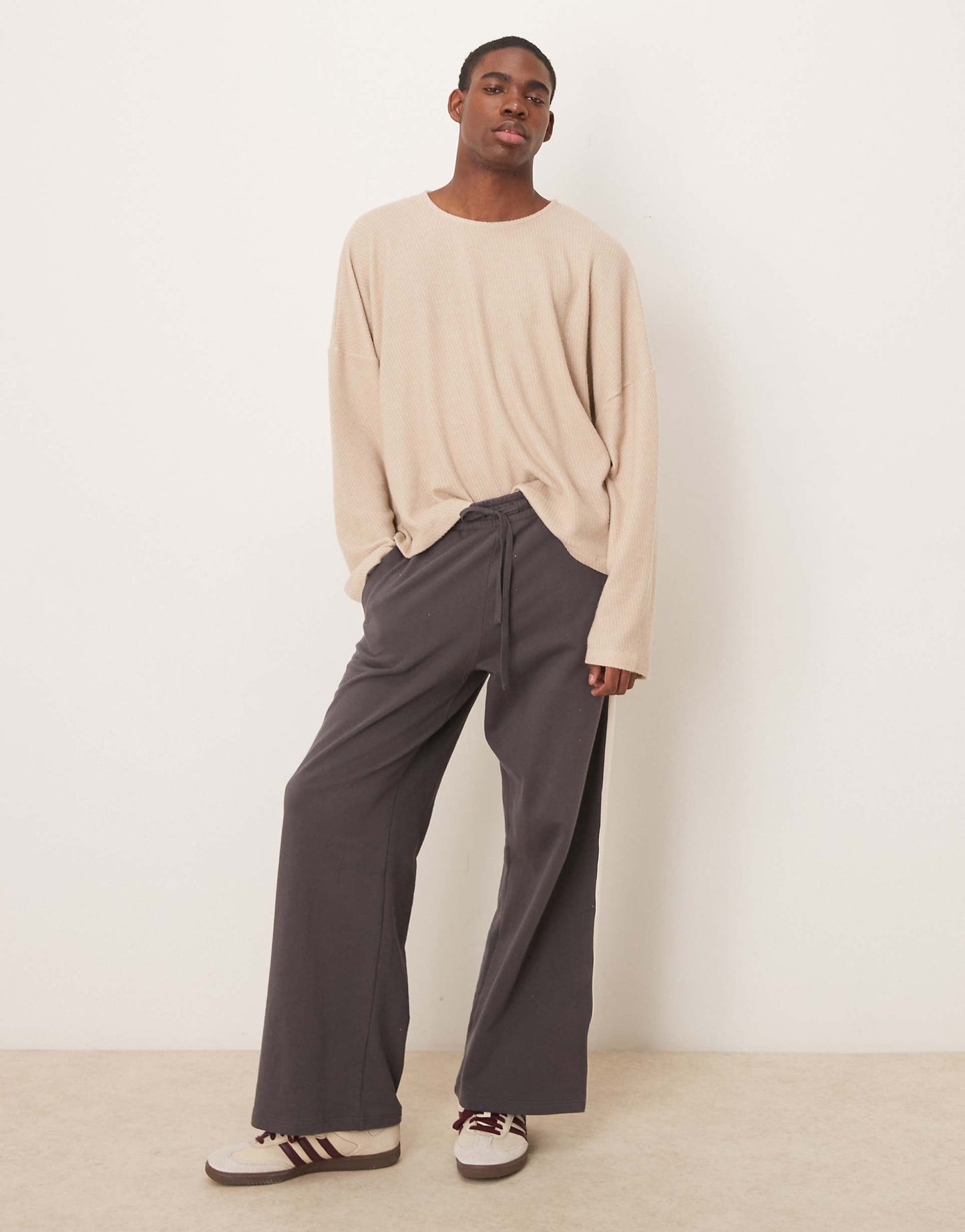 Super Oversized Boxy Sweatshirt