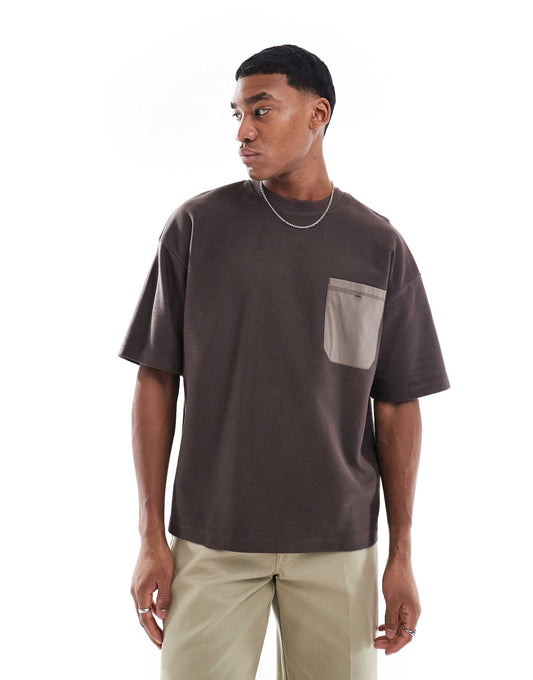 Boxy Contrast Pocket T-Shirt