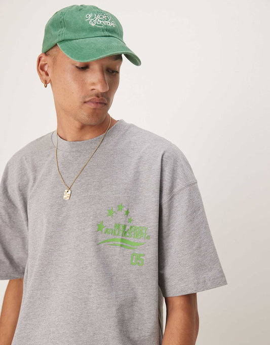 Cropped Oversized T-Shirt With Sports Graphic