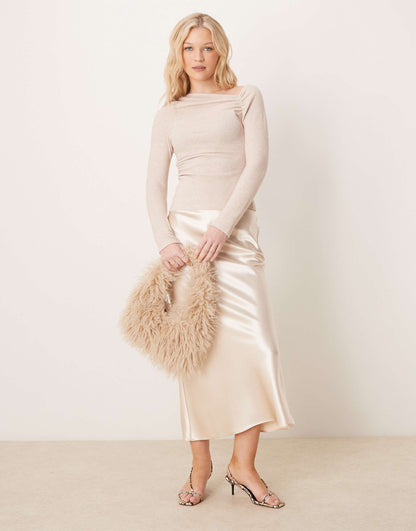 Asymmetric Ruched Supersoft Top