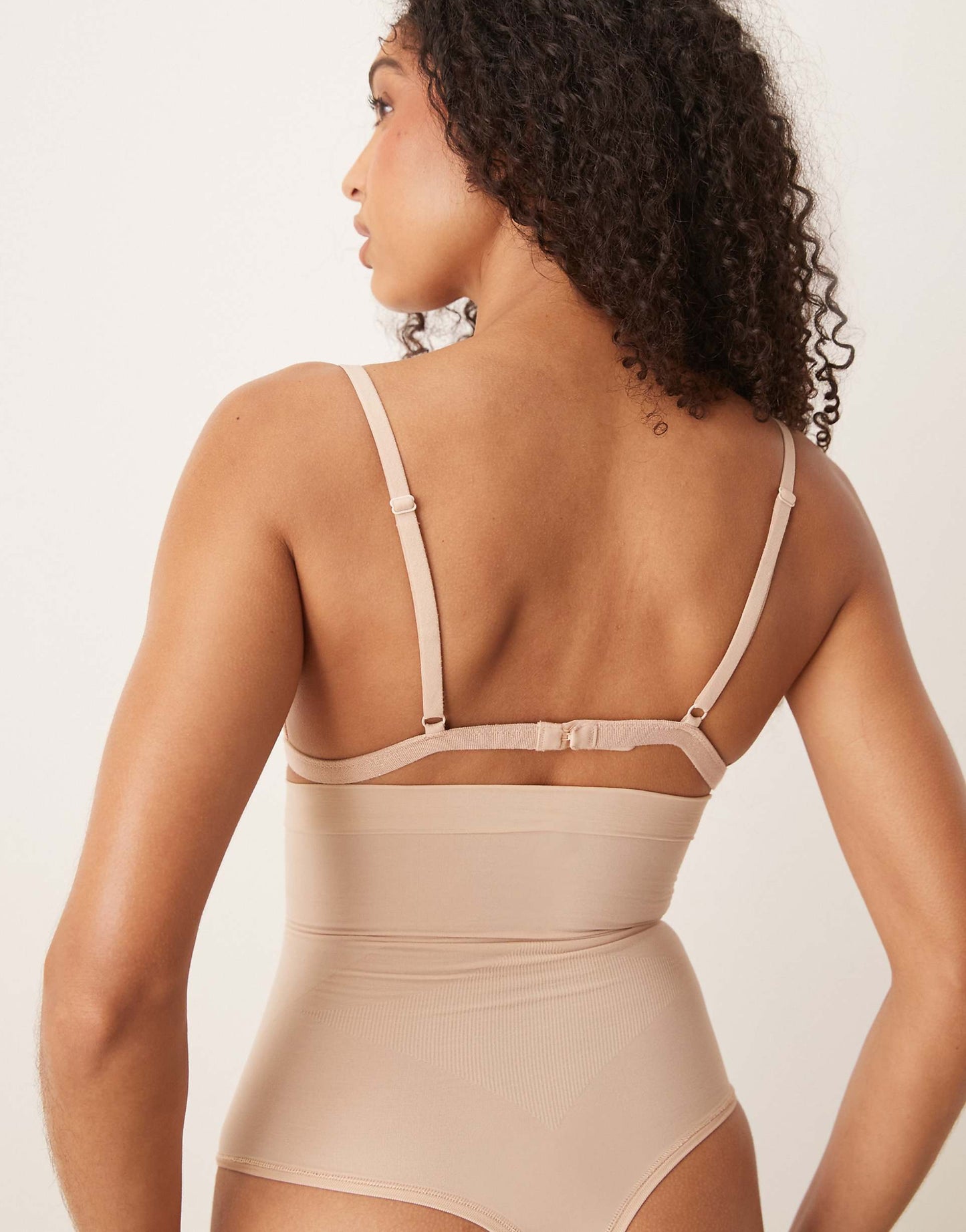 Seamless Power High Waisted Thong