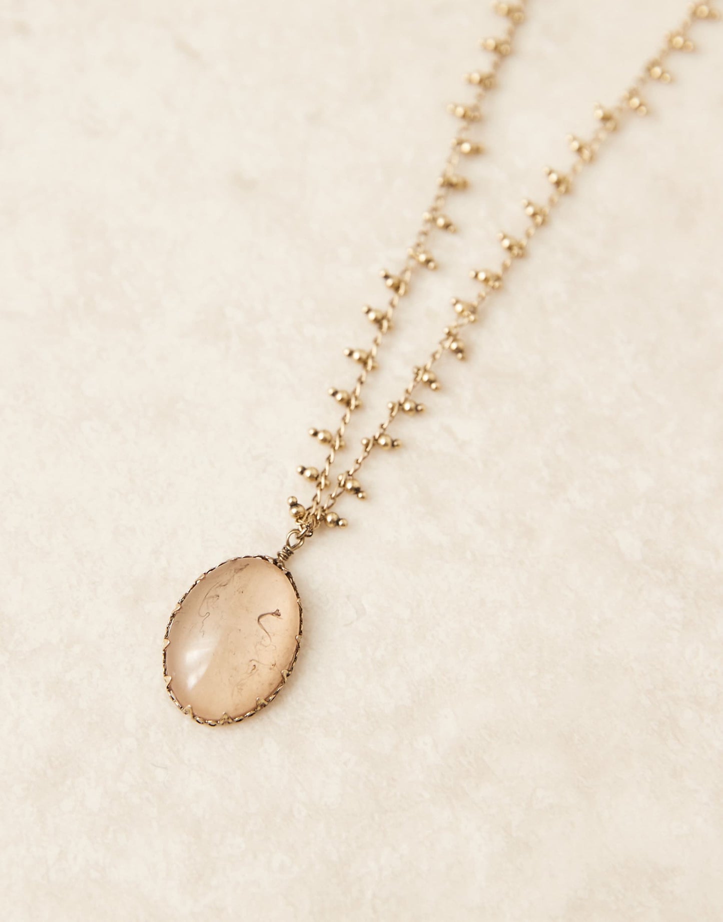 Necklace With Faux Quartz Pendant