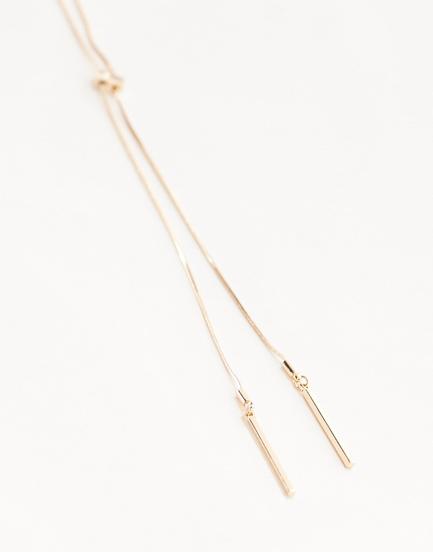 Lariat Necklace With Fine Snake Chain Detail