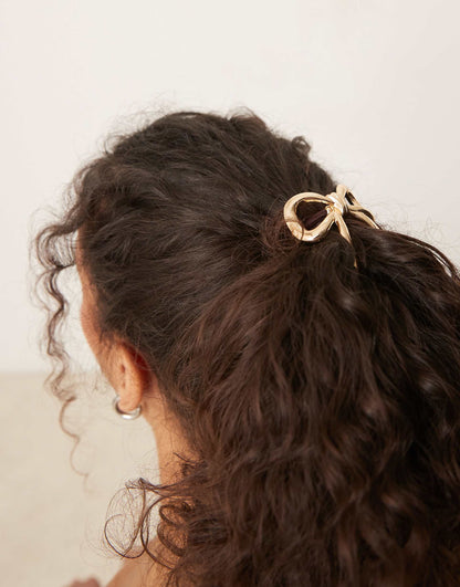 Hairband With Metal Bow Detail