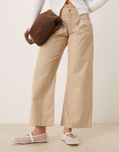 Wide Leg Pleated Casual Trouser