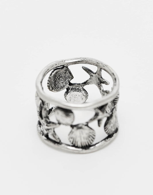 Unisex Ring With Shells