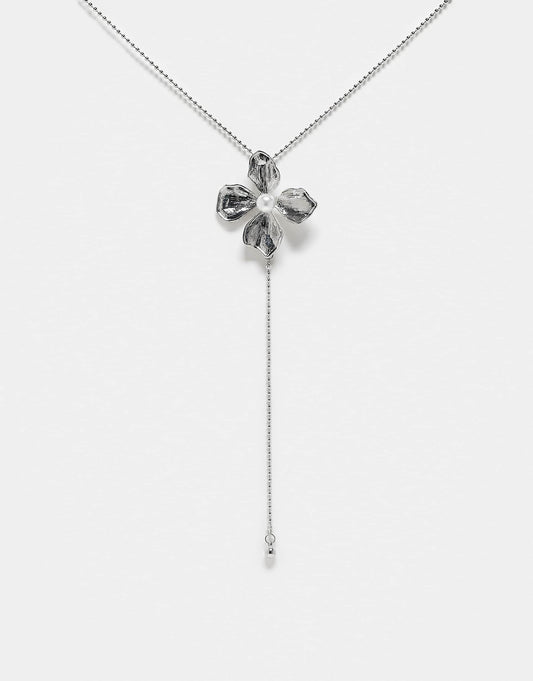 Unisex Drop Pendant Necklace With Flower
