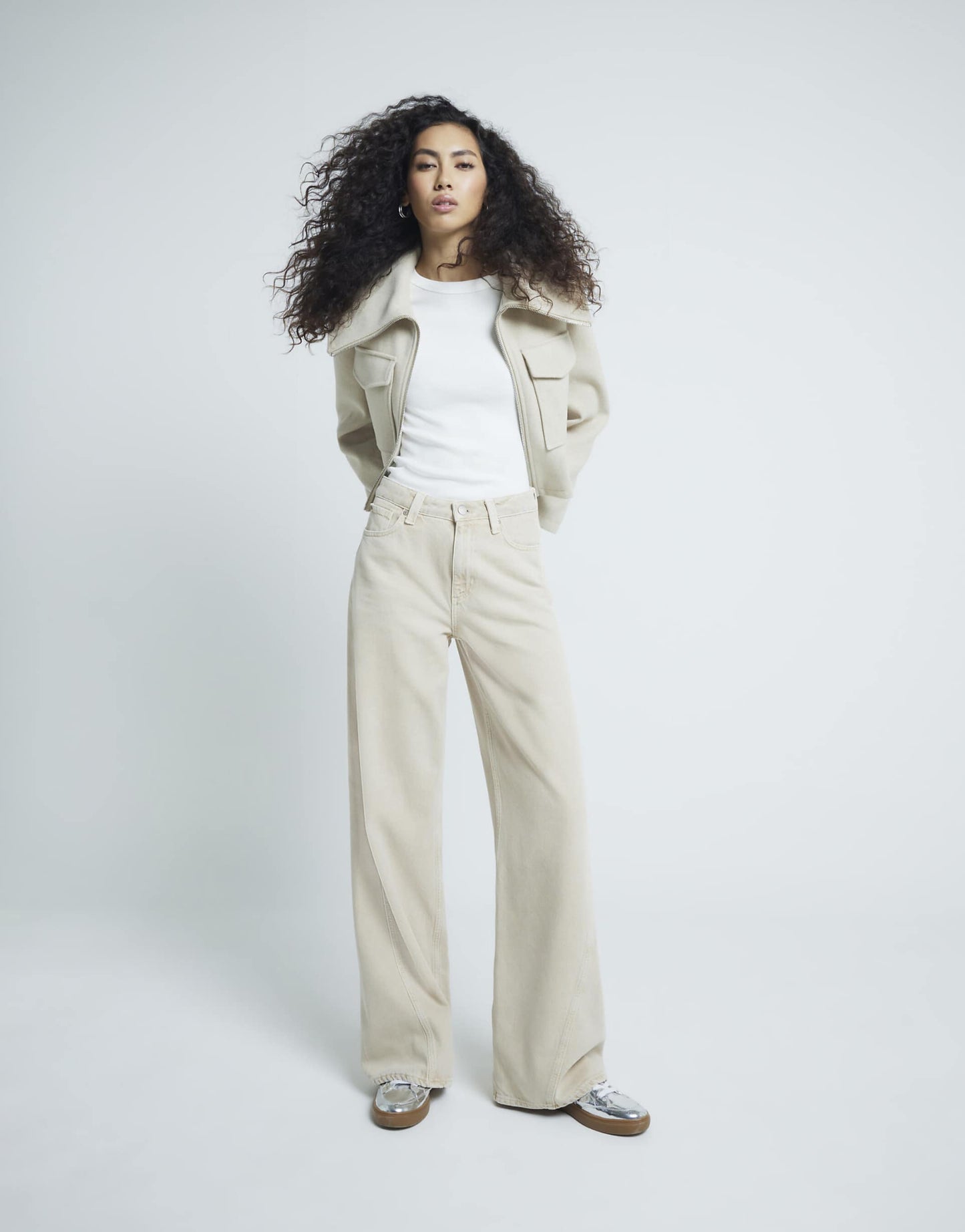 Wide Collar Crop Jacket